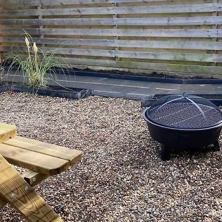 Tiny House With Sauna & Jacuzzi Near Amsterdam Holiday home