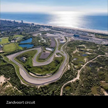 Tiny House With Sauna & Jacuzzi Near Amsterdam Holiday home *