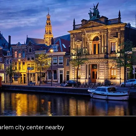 Tiny House With Sauna & Jacuzzi Near Amsterdam Holiday home