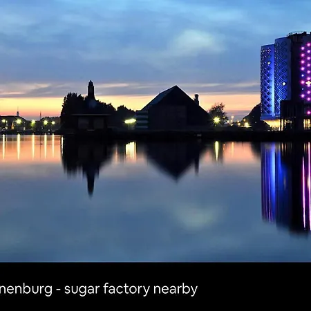 Tiny House With Sauna & Jacuzzi Near Amsterdam Holiday home