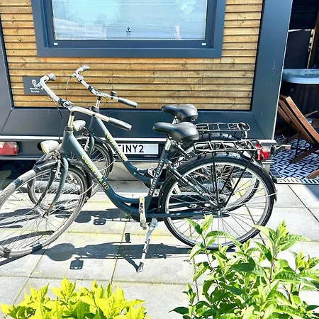 Tiny House With Sauna & Jacuzzi Near Amsterdam Vijfhuizen