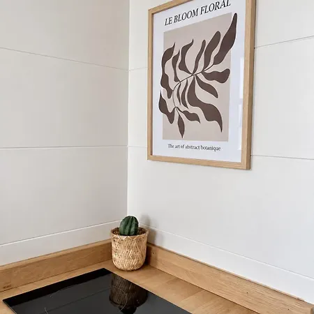 Holiday home Charming Tiny House With Private Jacuzzi, Sauna And Garden & Free Parking Between Amsterdam Haarlem And Schiphol Airport Vijfhuizen