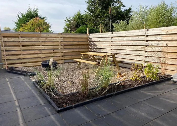 Tiny House With Sauna & Jacuzzi Near Amsterdam * Vijfhuizen