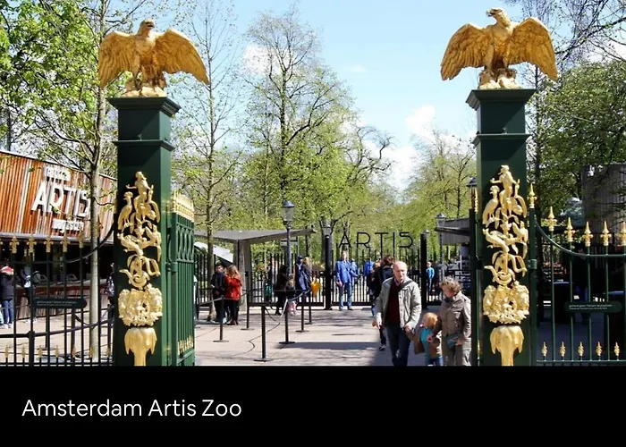 Hébergement de vacances Tiny House With Sauna & Jacuzzi Near Amsterdam Vijfhuizen