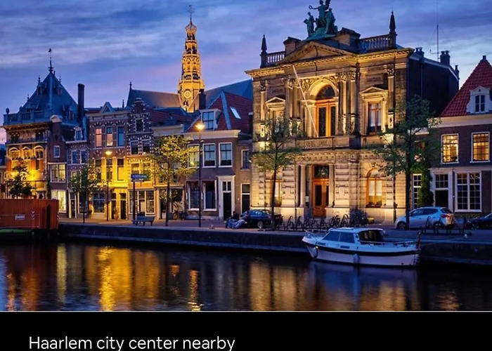 Tiny House With Sauna & Jacuzzi Near Amsterdam Hébergement de vacances