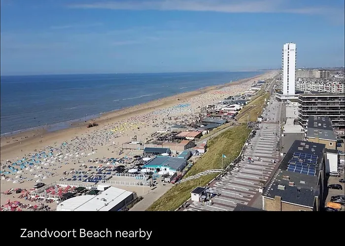 Tiny House With Sauna & Jacuzzi Near Amsterdam Hébergement de vacances *