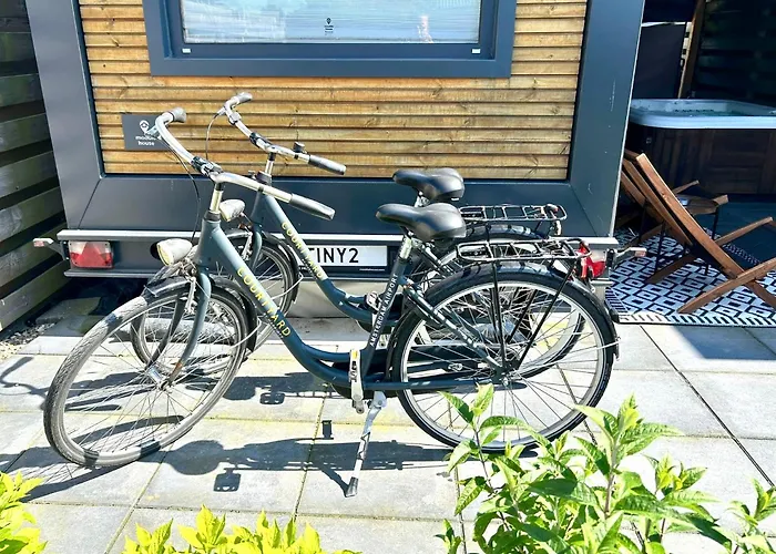 Tiny House With Sauna & Jacuzzi Near Amsterdam Vijfhuizen