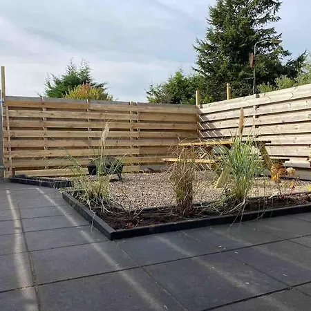 Semesterbostad Tiny House With Sauna & Jacuzzi Near Amsterdam Vijfhuizen