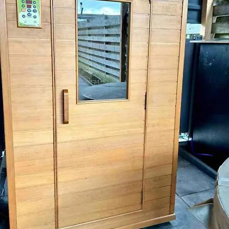 Tiny House With Sauna & Jacuzzi Near Amsterdam *