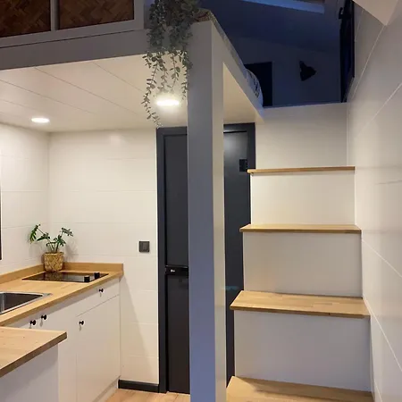 Semesterbostad Tiny House With Sauna & Jacuzzi Near Amsterdam