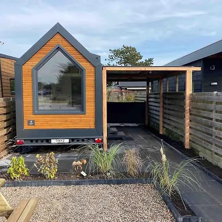 Tiny House With Sauna & Jacuzzi Near Amsterdam Holiday home